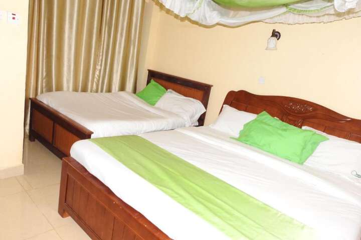Room 9 of 47