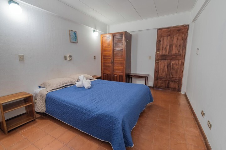 Room 25 of 61