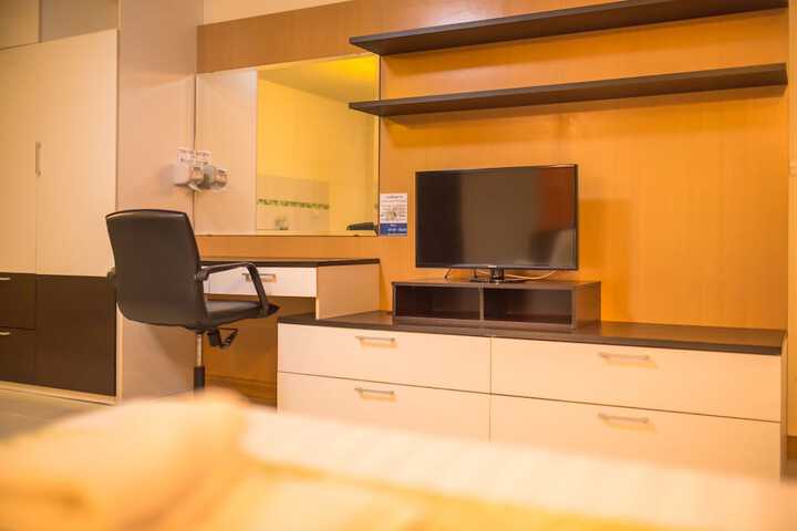 Room 17 of 29