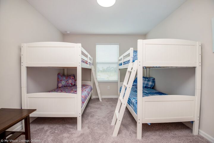 Room 7 of 37