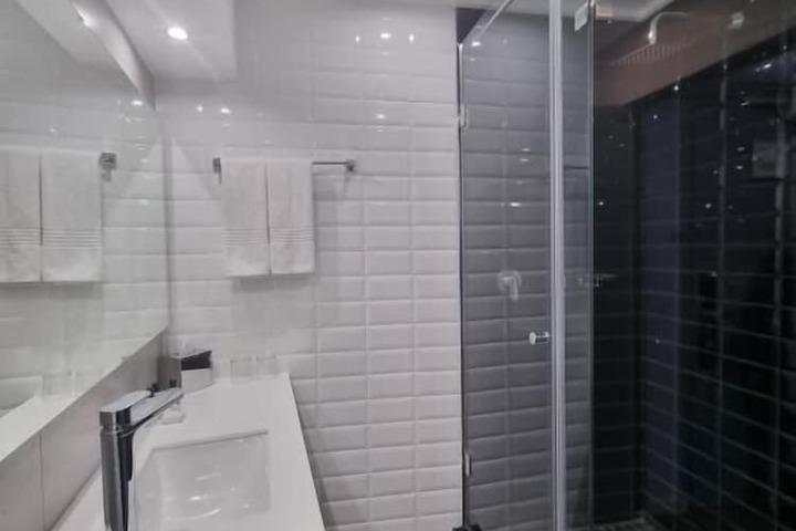 Room 20 of 69