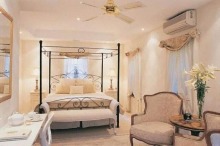 Room 14 of 67