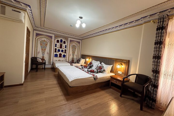 Room 16 of 68
