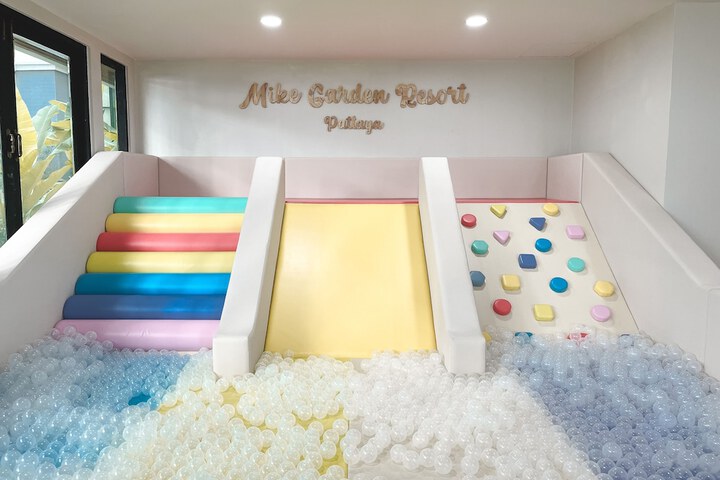 Children's play area - indoor