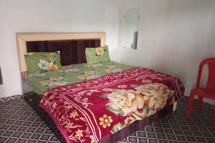 Room 3 of 26