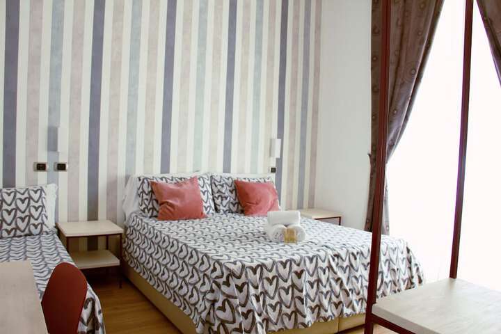 Room 43 of 88