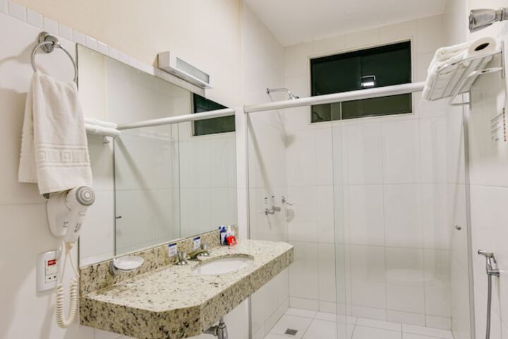 Clean Restrooms