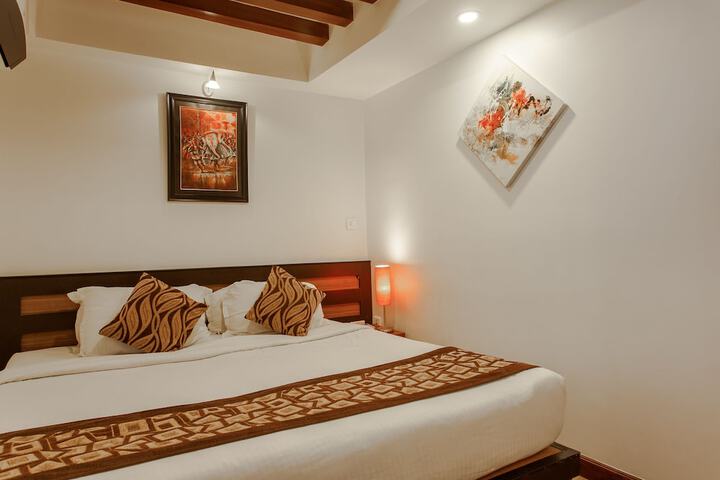 Room 14 of 87