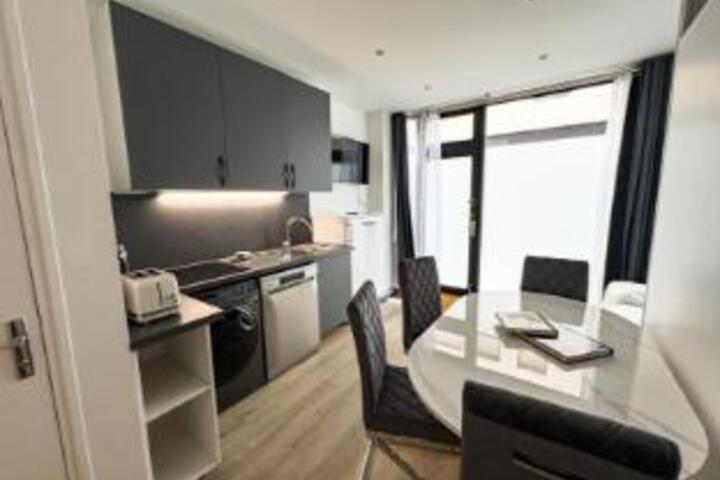HbyB - Montparnasse 1 - 2 Bedrooms