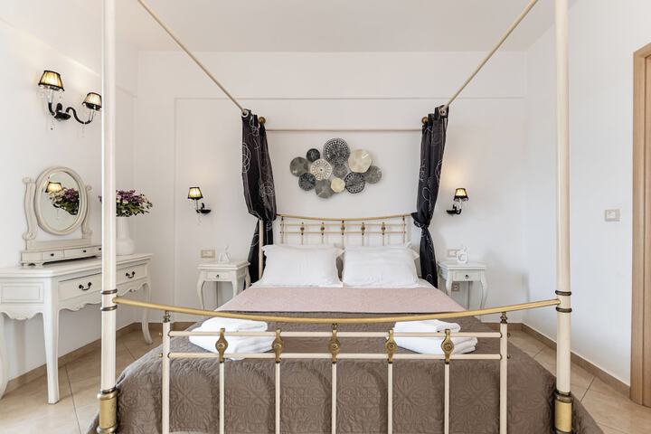 Room 12 of 60