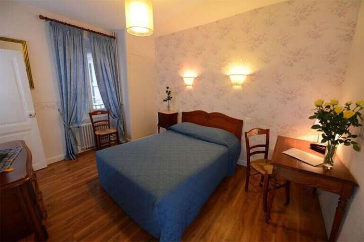 Room 10 of 35