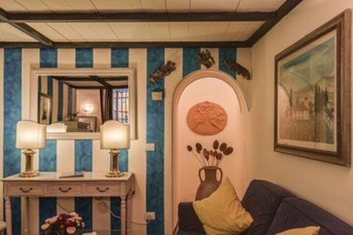 Room 65 of 68