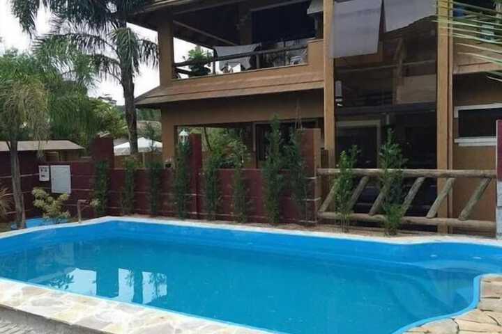 Pool 42 of 55