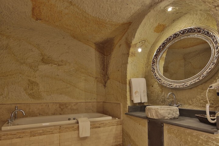 Bath Photo