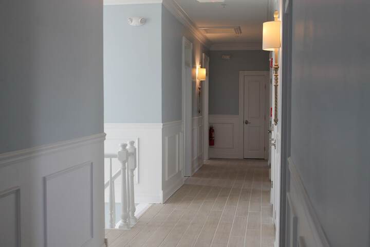 Ballroom/Hall 40 of 55