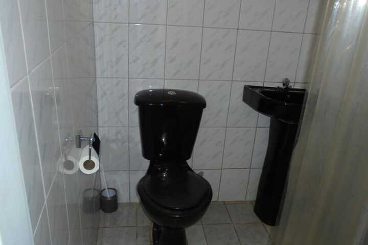 Room 7 of 14