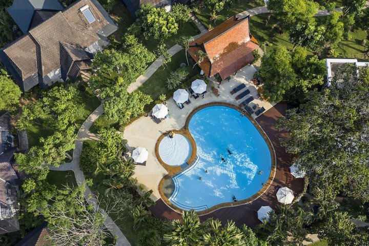 Pool 135 of 171