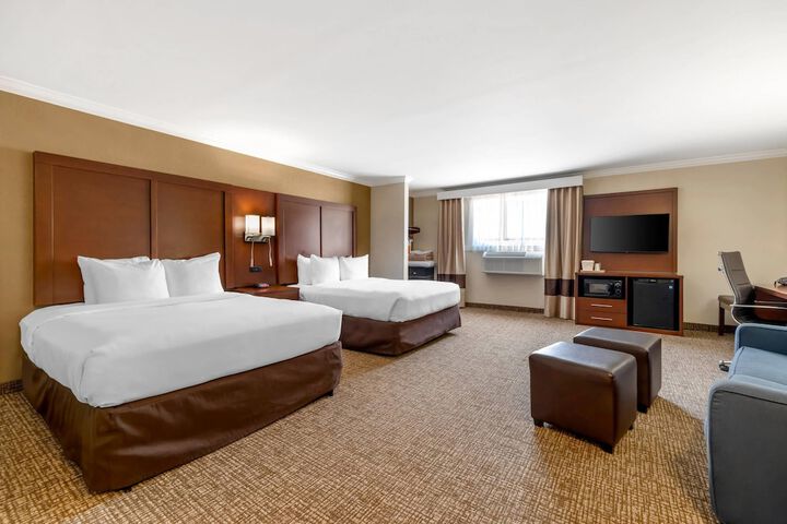 Room 10 of 42