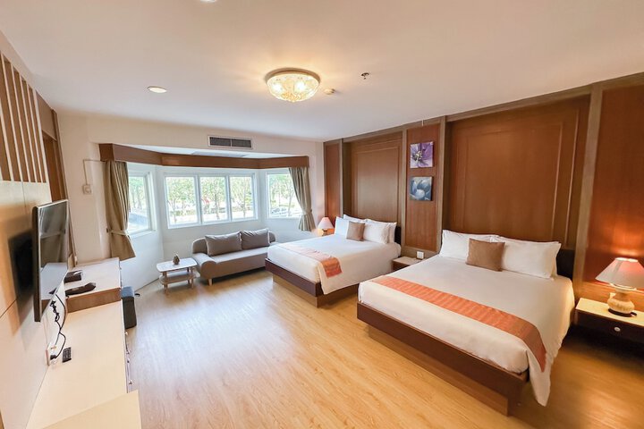 Room 27 of 55