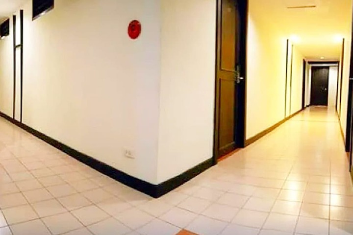 Hotel 44 of 45
