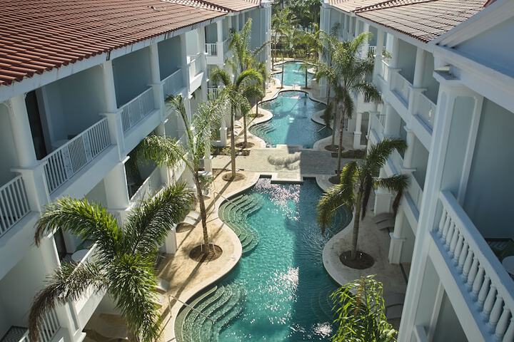 Hotel 136 of 152