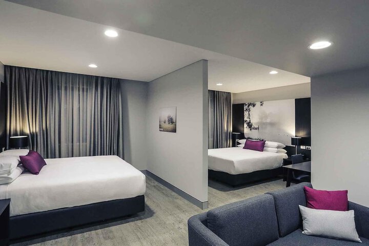 Room 15 of 59