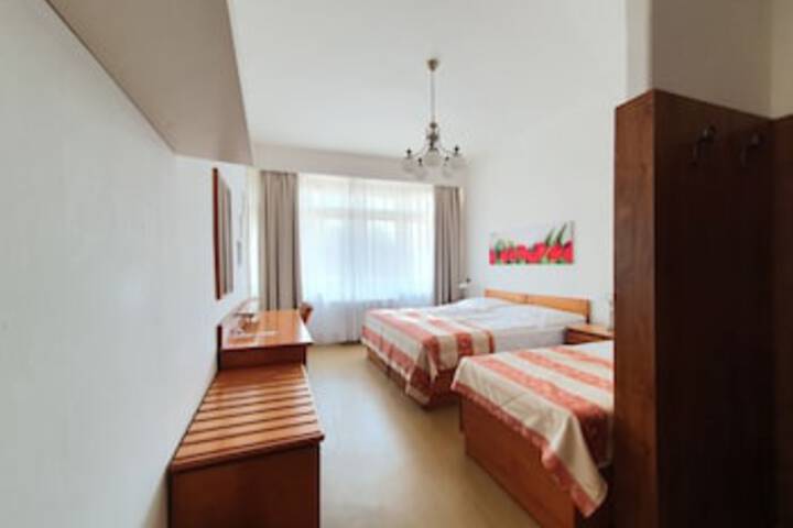 Room 181 of 324