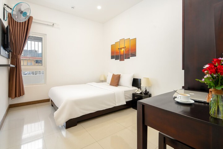 Room 8 of 45