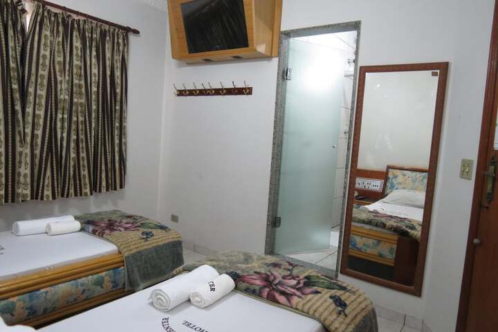 Room 33 of 56