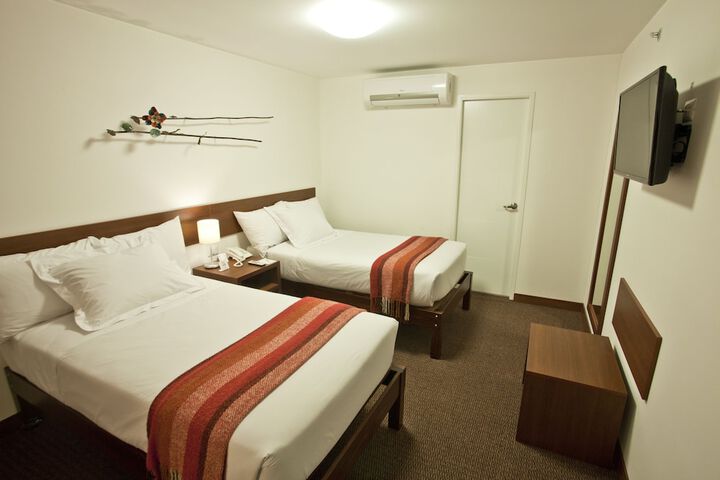 Room 10 of 45