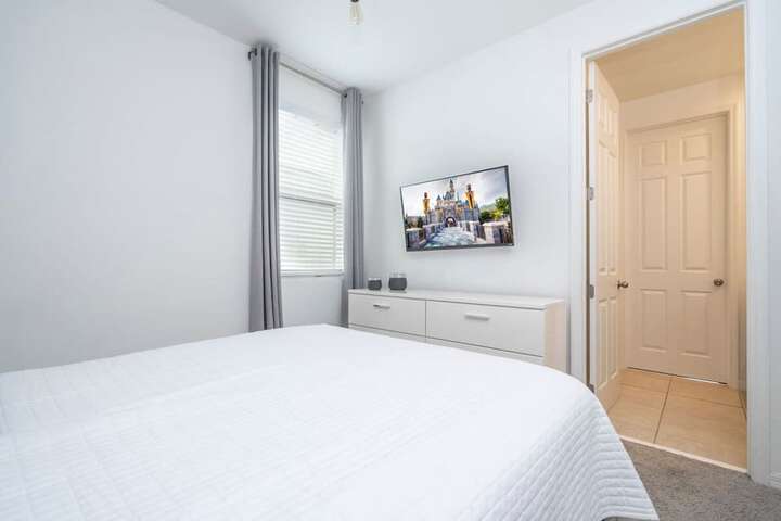 Room 43 of 81
