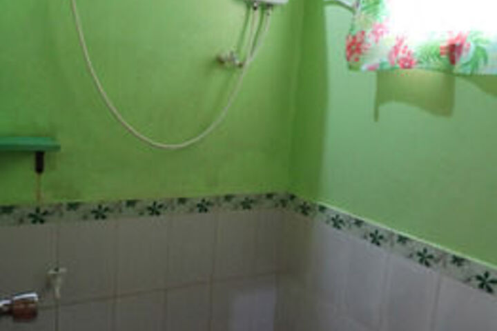 Room 6 of 34