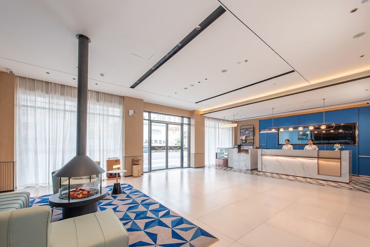 Hotel Interior 4 of 26