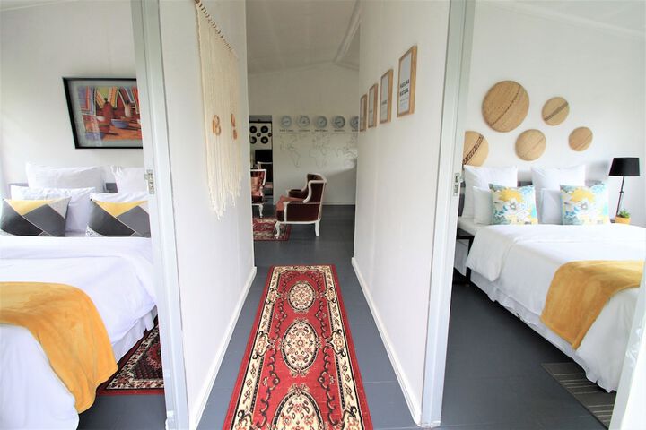 Room 7 of 28
