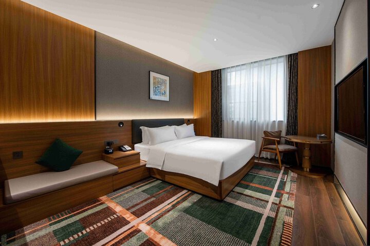 Room 36 of 44