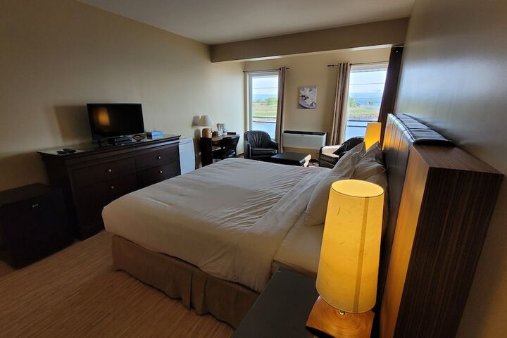 Room 40 of 85