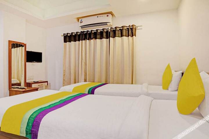 Treebo Trip Utsav Suites