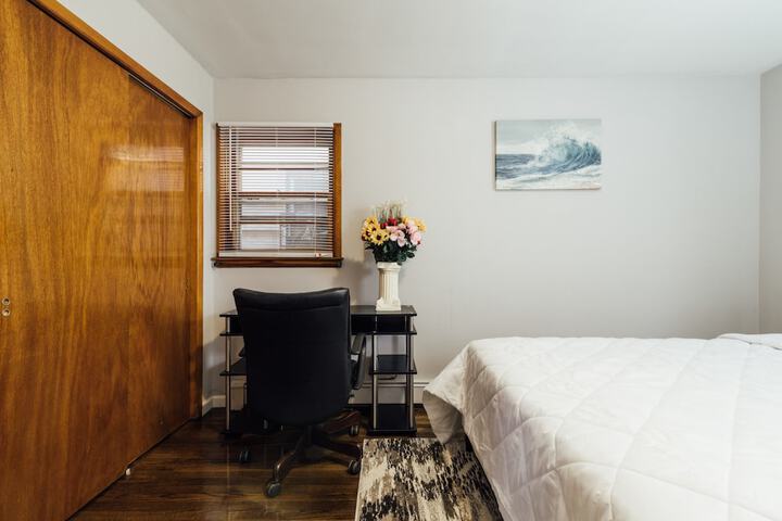Room 42 of 72