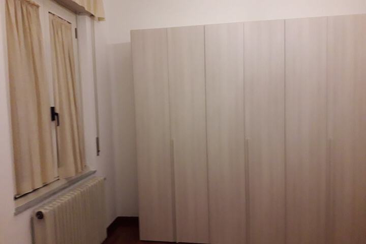 Room 22 of 39