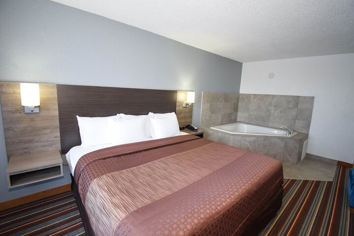 1 King Bed (28 of 46)
