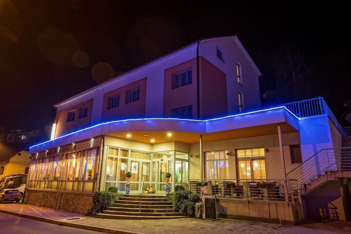 Hotel 47 of 47