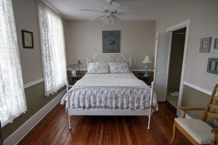 Room 26 of 58