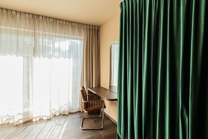 Room 25 of 117