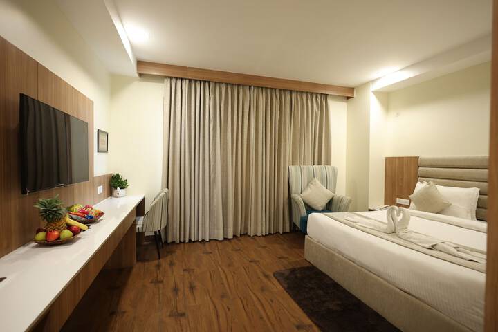 Room 9 of 56