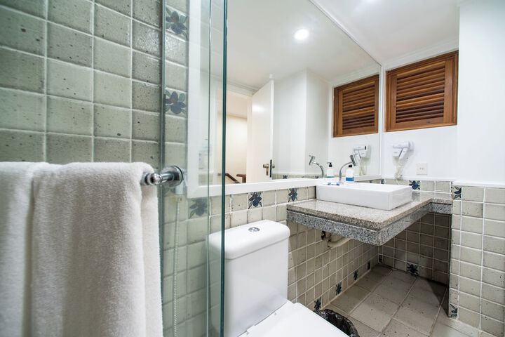 Bathroom Interior Photo