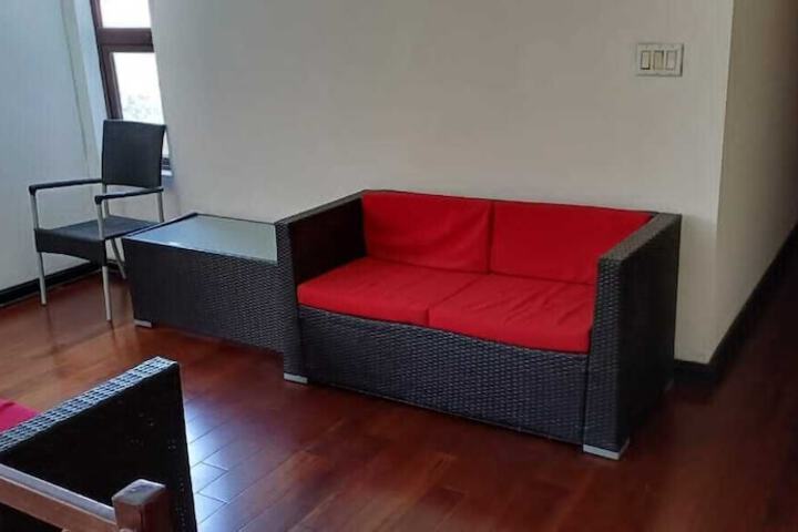 Room 14 of 37
