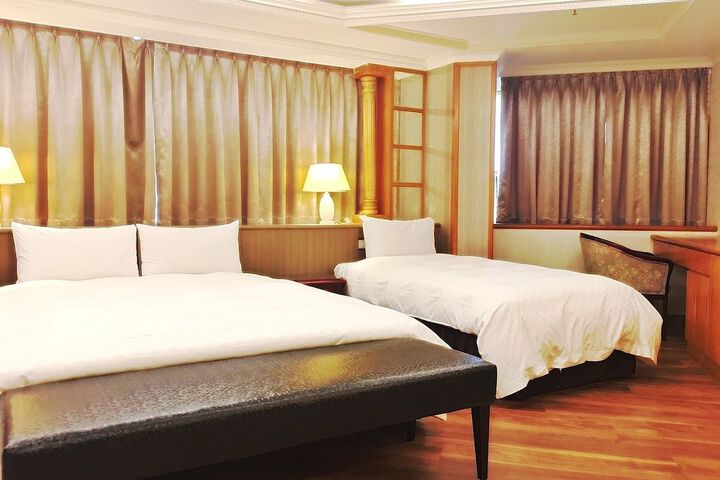 Daxin Hotel