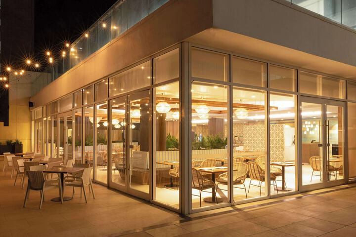 Dining 106 of 167