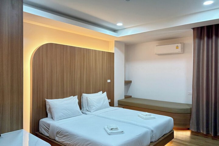 Room 20 of 39