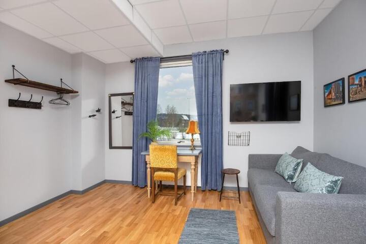 Room 10 of 40